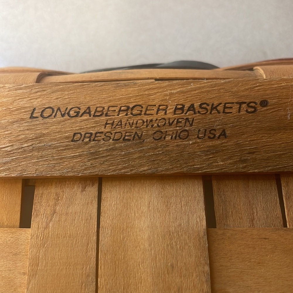 Longaberger 2000 century celebration basket - Picture 2 of 11
